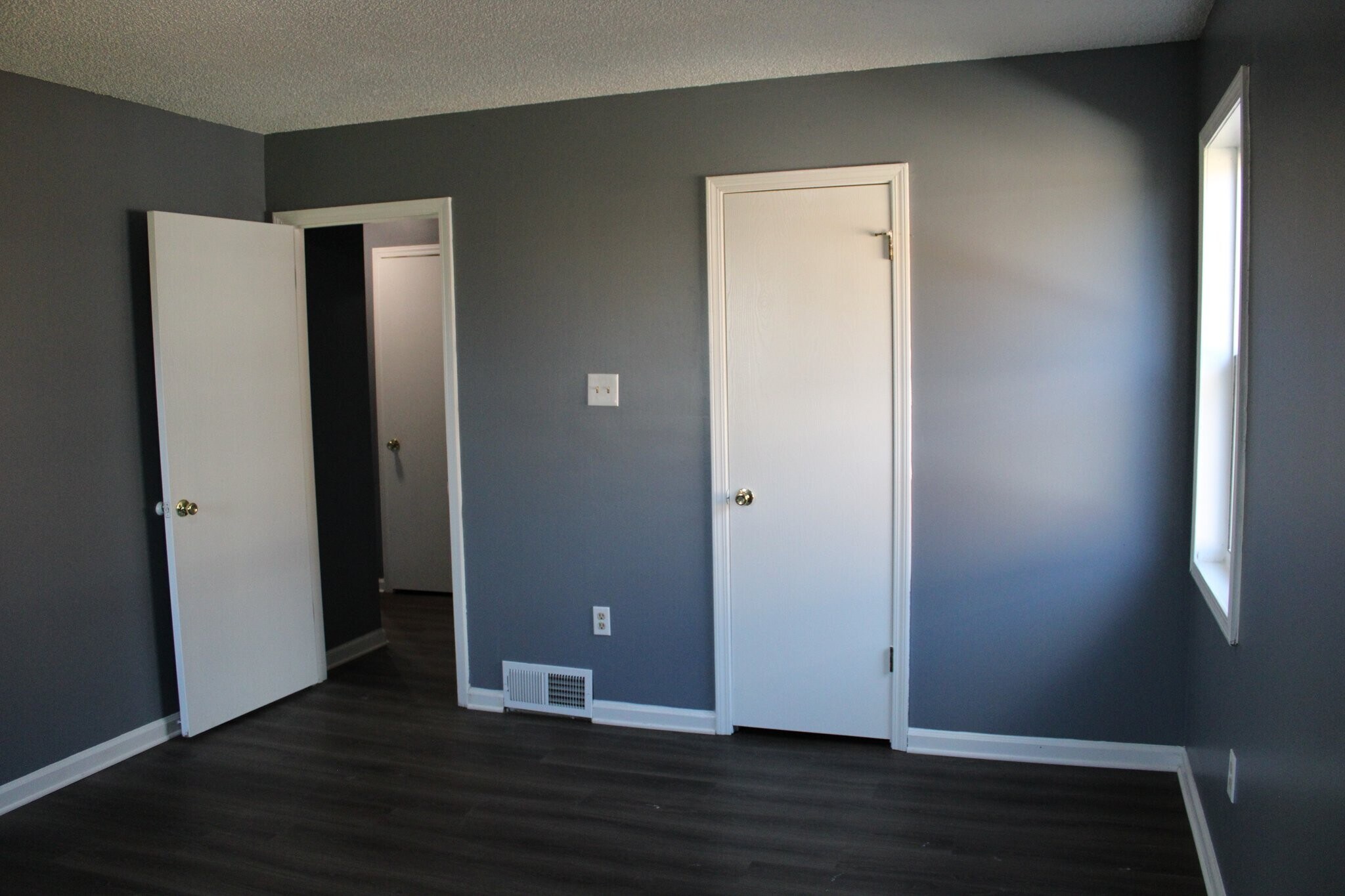 Building Photo - 3374 Brownbark Dr