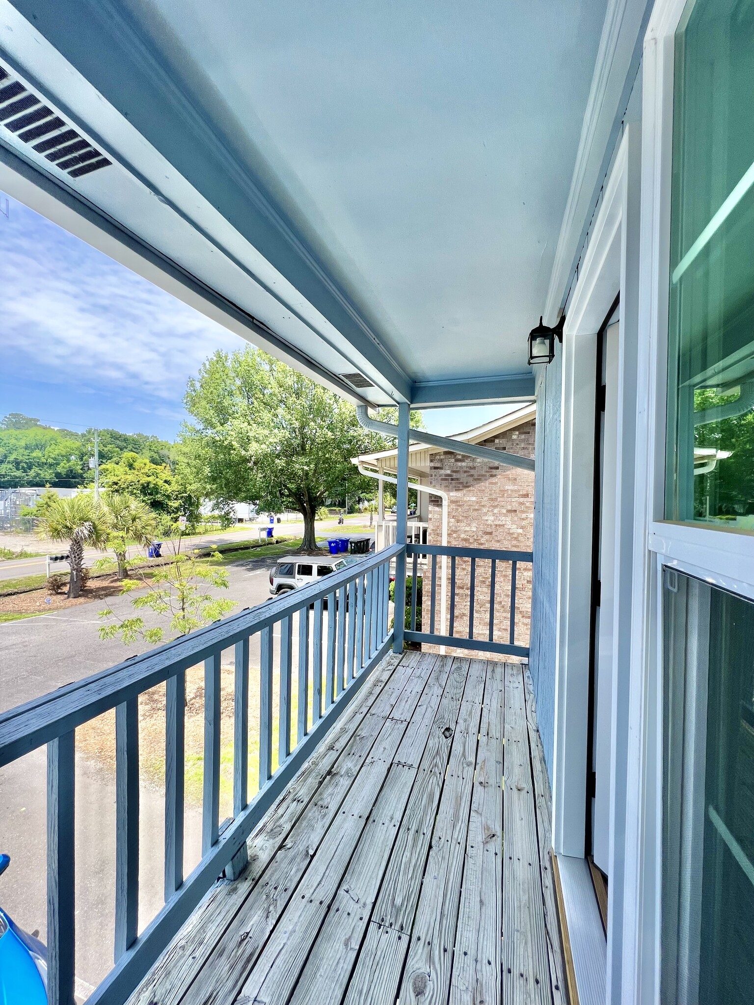 Building Photo - 276 Fleming Rd