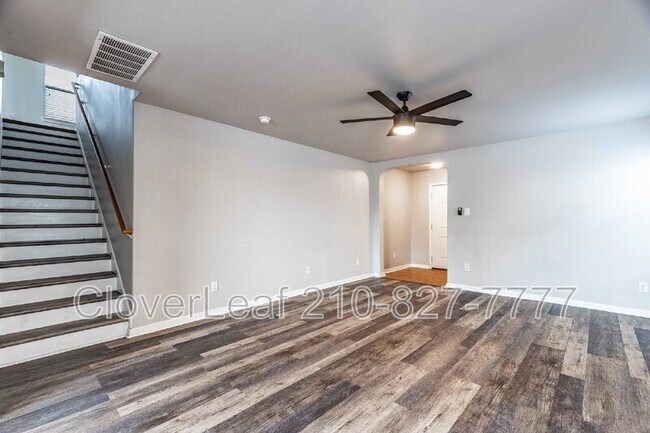 Building Photo - 7343 Lyia Br