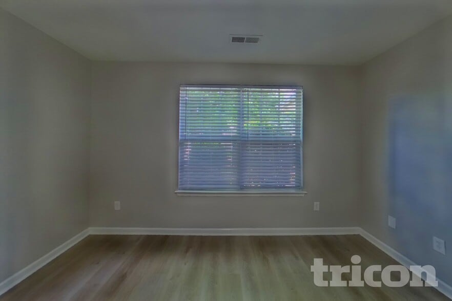 Building Photo - 257 Waxberry Ct