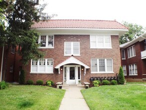 Building Photo - Beautiful 1BR condo in the Highlands- unit cannot be viewed until 5/28/2026