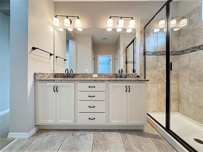 Building Photo - 345 Alcove Dr