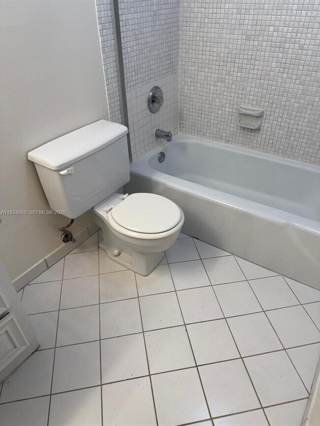 Building Photo - 1500 N Congress Ave