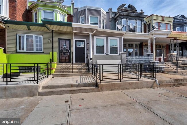 Building Photo - 1013 S 51st St