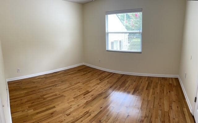 Building Photo - 1549 Stone Gate Ln SE