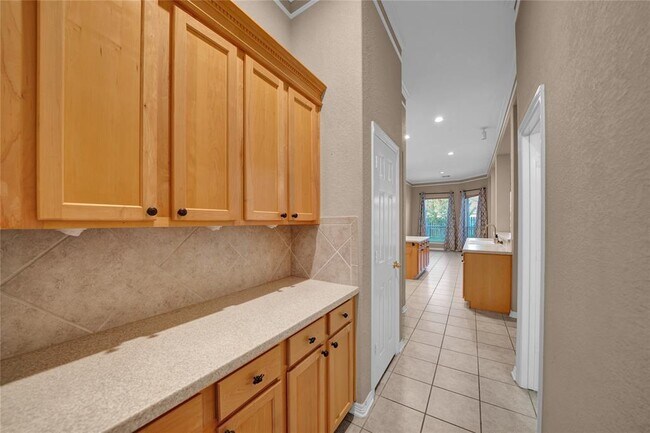 Building Photo - 1806 Rock Spring Ct