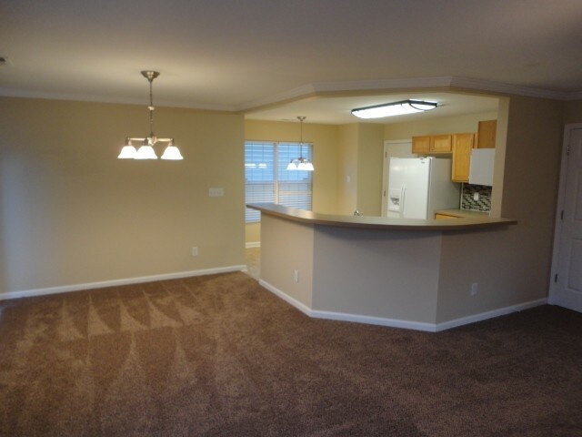 Building Photo - 5001 Babbling Brook Dr