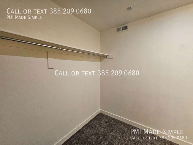 Building Photo - 783 E 550 S