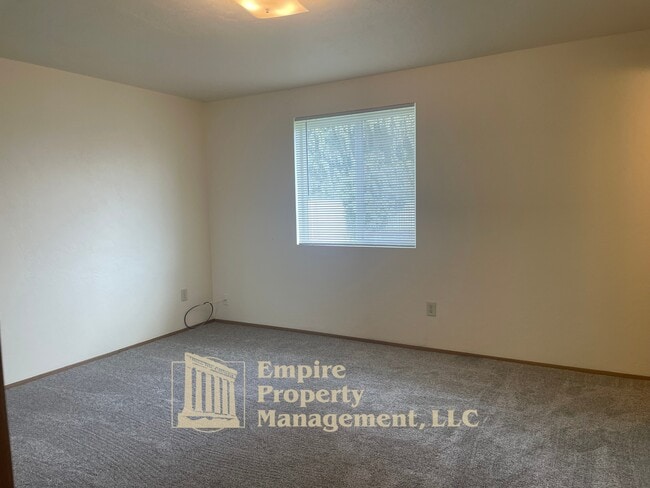 Building Photo - 1961 Taft St