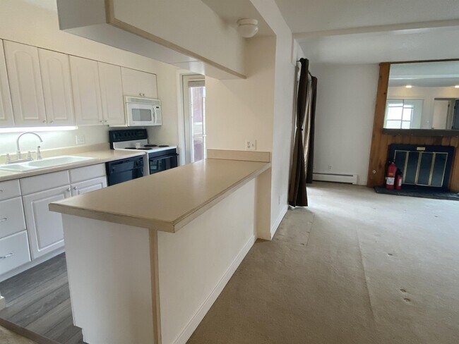 Building Photo - Breakaway West Condo1023 Lions Ridge Loop-122