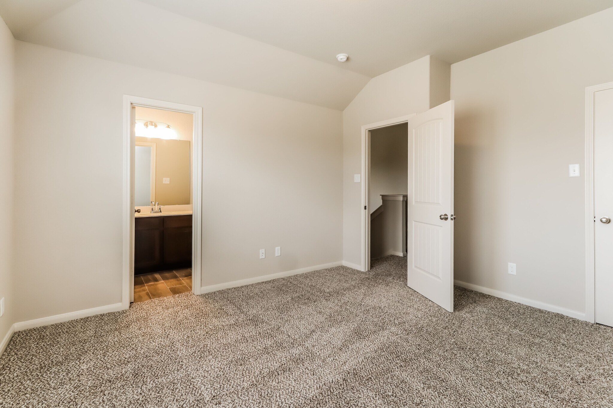 Building Photo - 7911 Fijian Cypress Dr