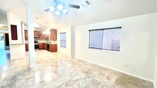 Building Photo - 18311 Melissa Springs Dr