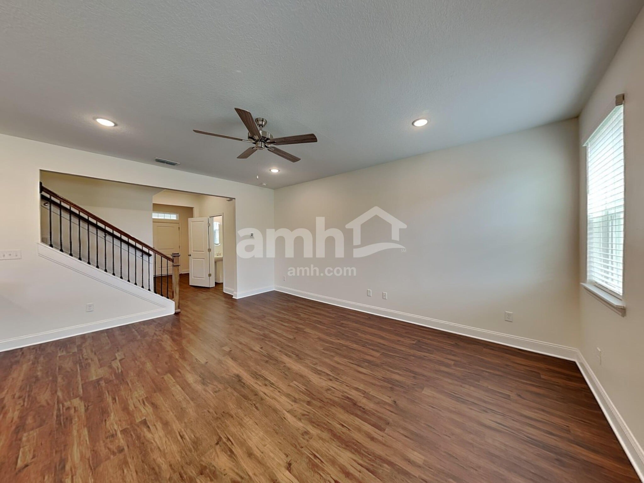 Building Photo - 616 Onate Cir