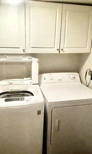 Laundry - 219 Elm St