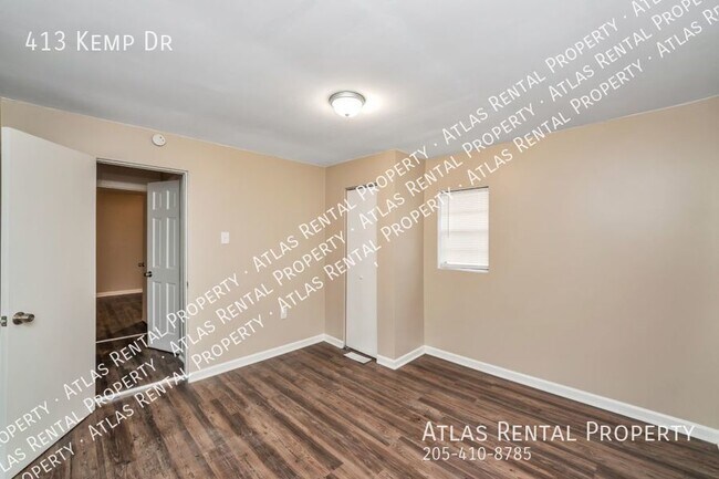 Building Photo - 413 Kemp Dr