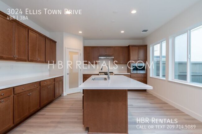 Building Photo - 3024 Ellis Town Dr