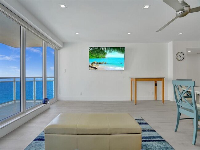 Building Photo - 3430 Galt Ocean Dr