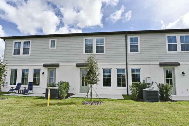 Building Photo - 720 Benoi Dr