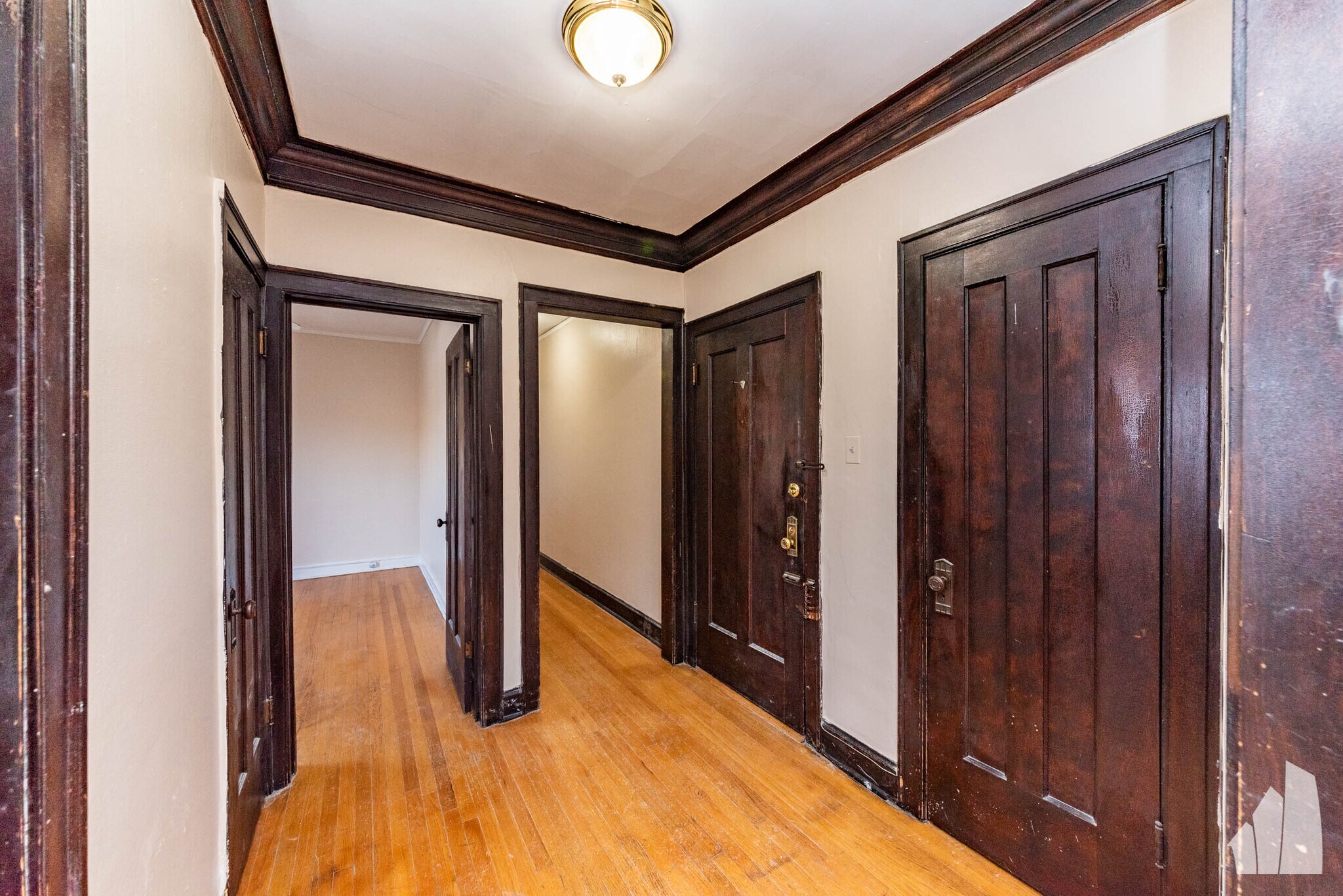 Building Photo - 4455 N Artesian Ave