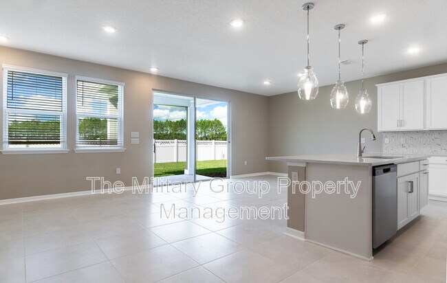 Building Photo - 246 Cherry Elm Dr