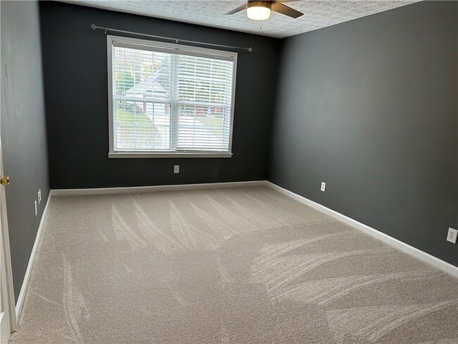 Building Photo - 9875 Lauren Hall Ct