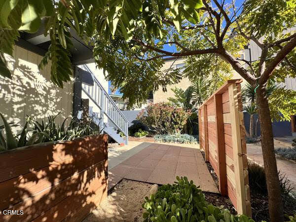 Building Photo - 2053 Pierpont Blvd