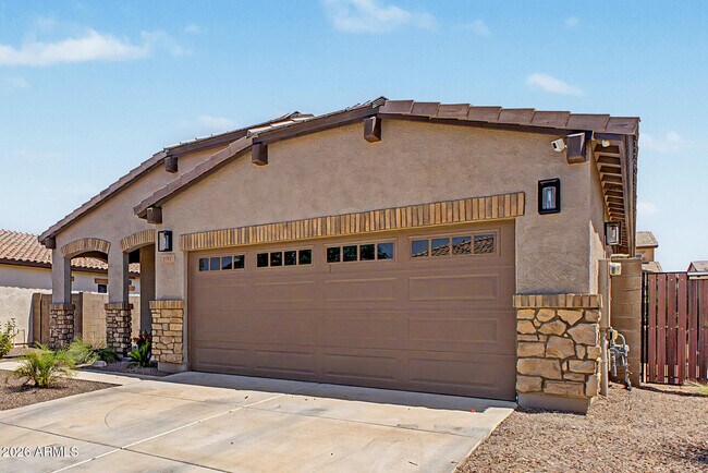 Building Photo - 17153 W Butler Ave