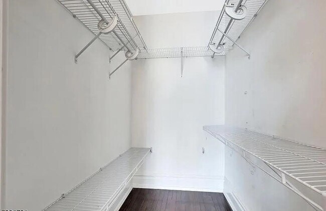 Building Photo - 3121 Central Ave