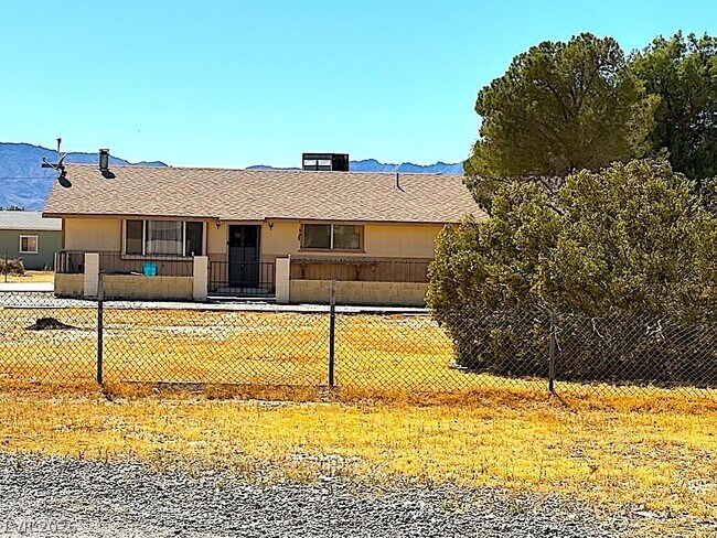 Building Photo - 4361 Laute Dr