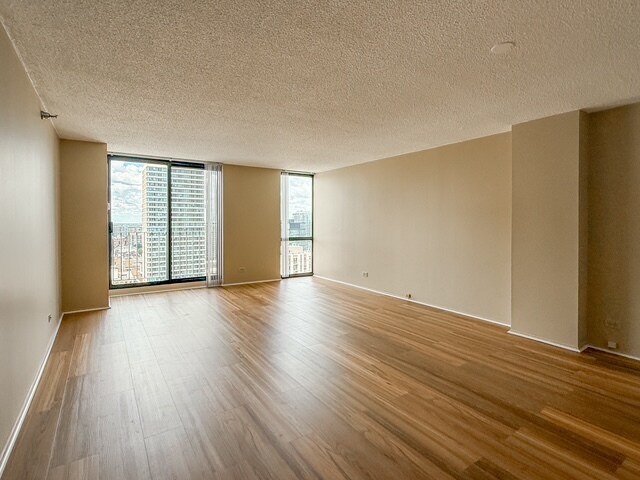 Building Photo - 70 W Huron St