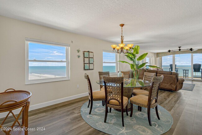 Building Photo - 2805 N Hwy A1A