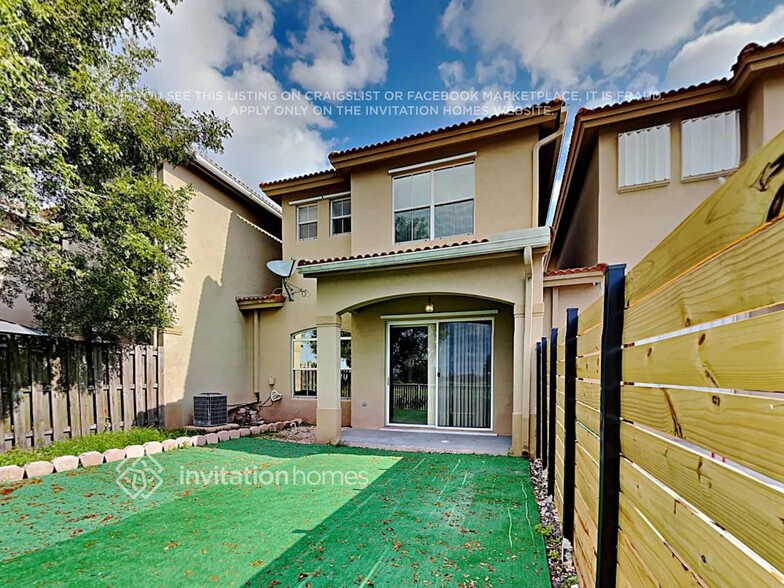 Building Photo - 6356 SW 165th Pl