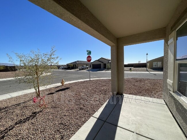 Building Photo - 6523 S Prado Ct