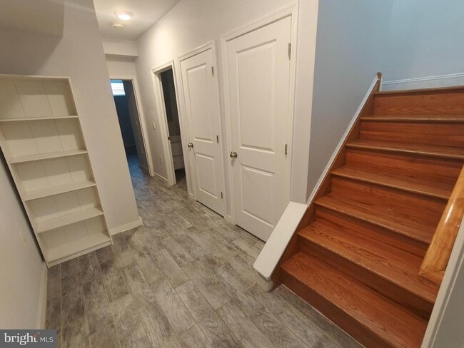 Building Photo - 1113 Wallace St