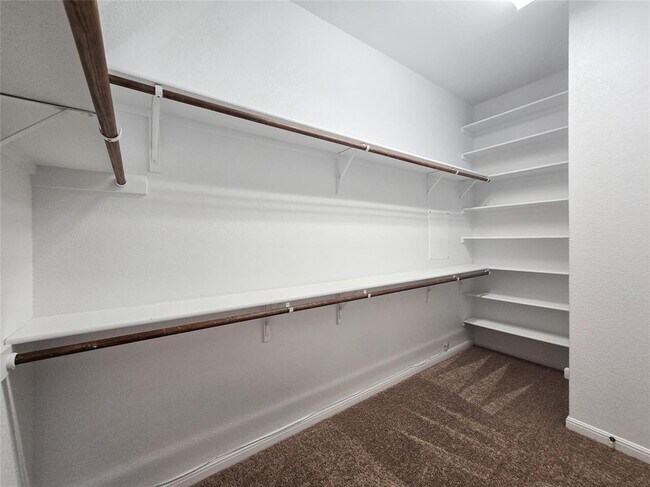 Building Photo - 13108 Hymeadow Cir