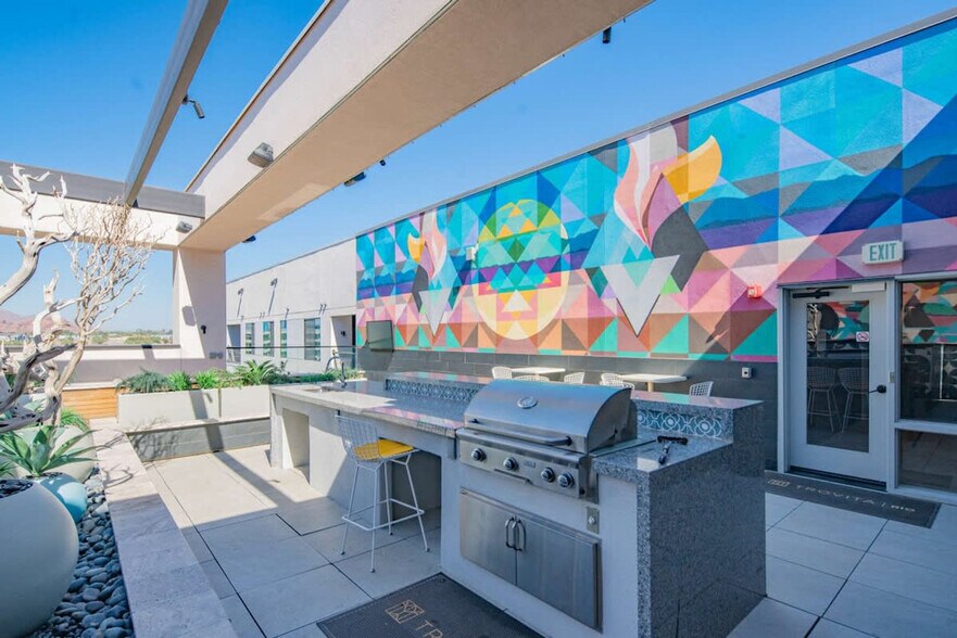 Building Photo - 701 W Rio Salado Pkwy