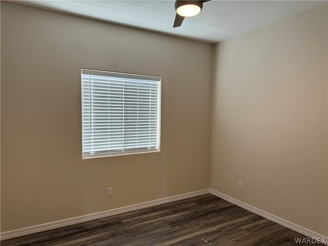 Building Photo - 5079 S Jacaranda Pl