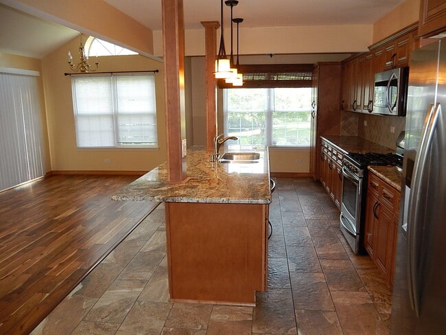 Building Photo - 2814 Gilcrest Ct