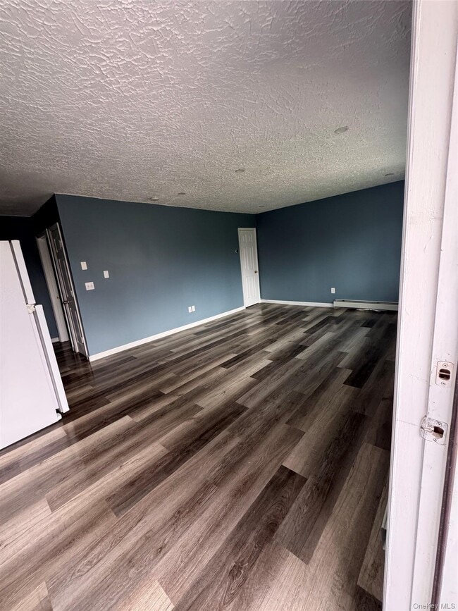 Building Photo - 4927 State Rte 55