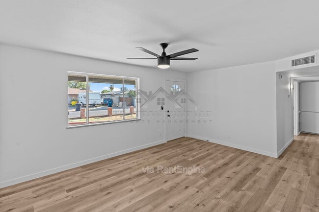 Building Photo - 7428 E Carol Cir