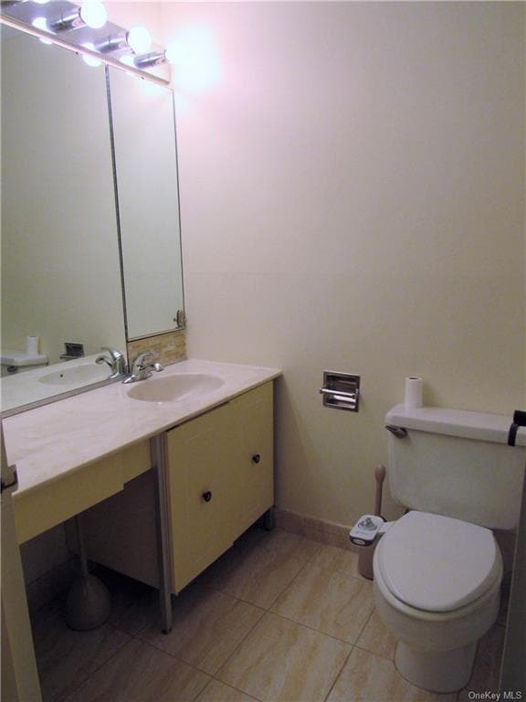 Building Photo - 400 High Point Dr