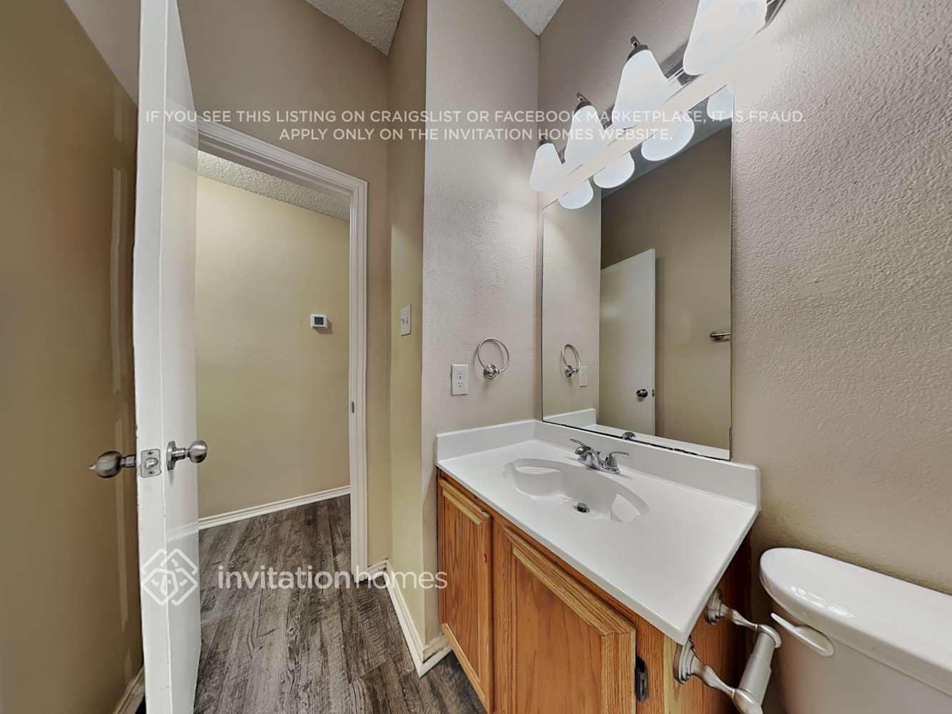 Building Photo - 6736 Driffield Cir E