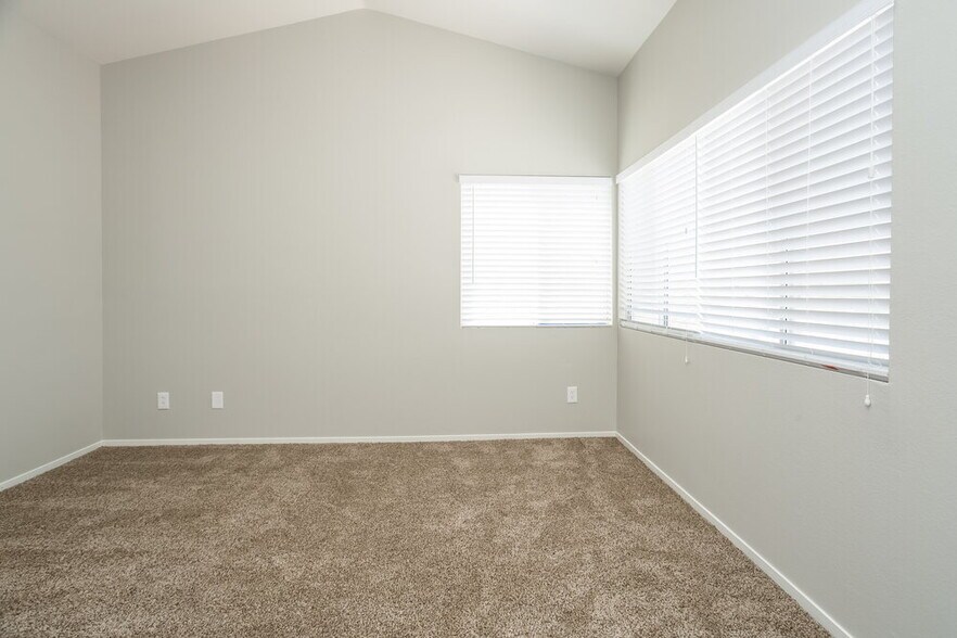 Building Photo - 5831 Trailblazer Dr