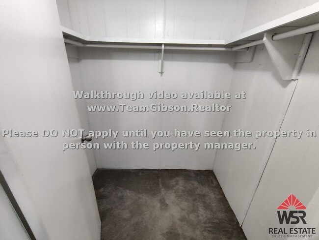 Building Photo - 3 Bedroom Home in Lake Elsinore