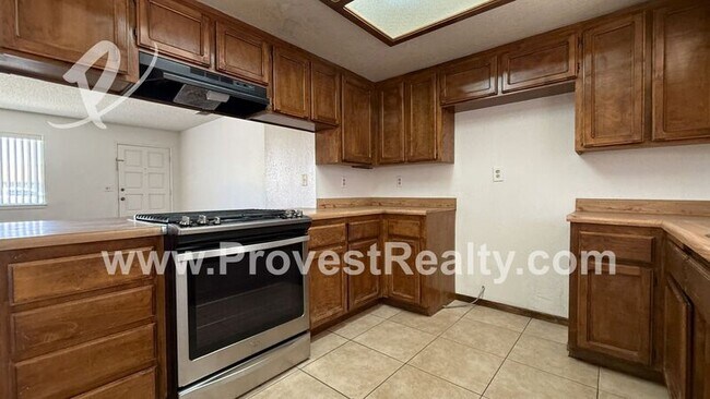 Building Photo - 12780 Redwing Rd