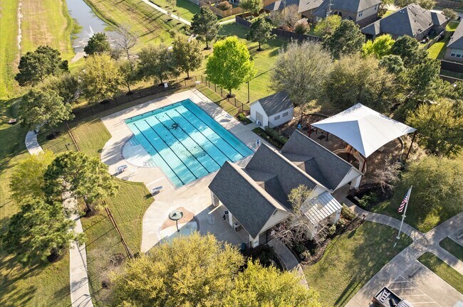 Building Photo - 31183 Pecan Creek Dr