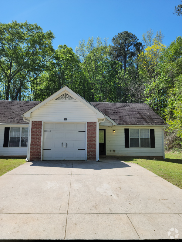 Building Photo - 209 Wilson Mill Dr