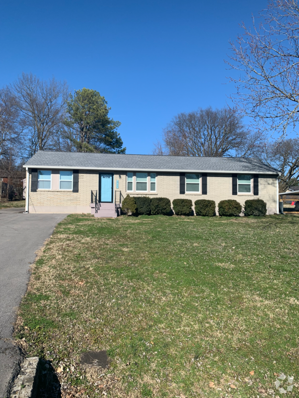 Building Photo - 317 Bonnaridge Dr