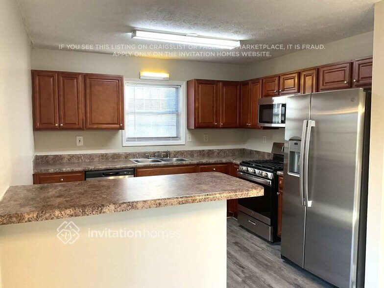 Building Photo - 4032 Cindy Dr