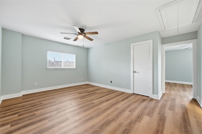 Building Photo - 1613 Palcio Real Dr